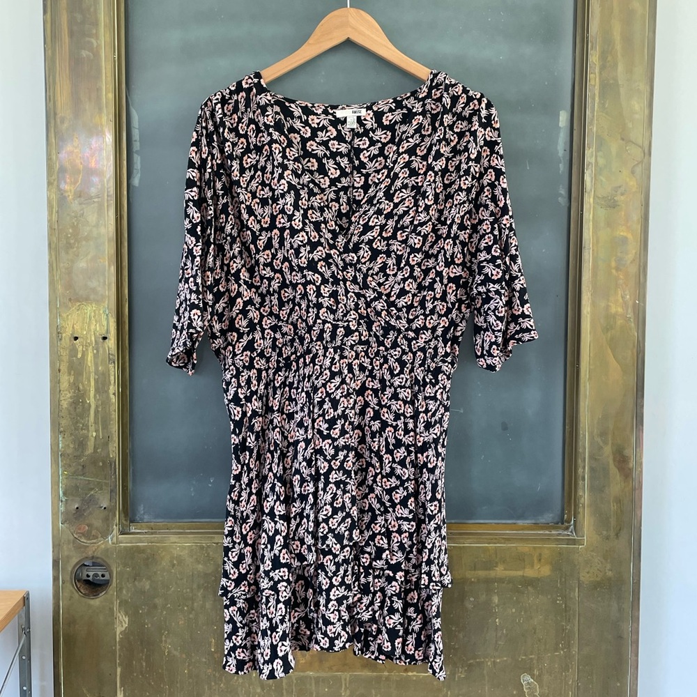 Amuse Society Black Floral Wrap Mini Dress Size L Smocked Waist Boho